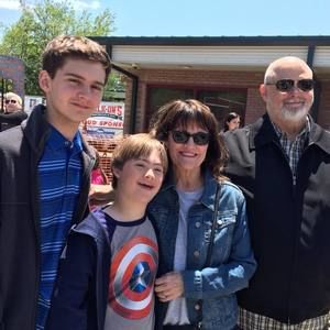 Meet your Posher, Evelyn